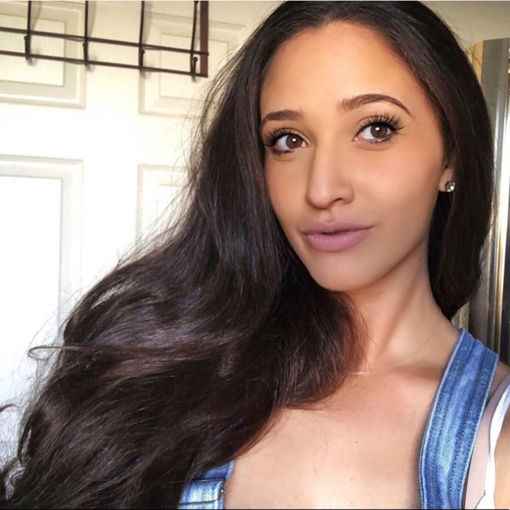 Meet your Posher, Serena